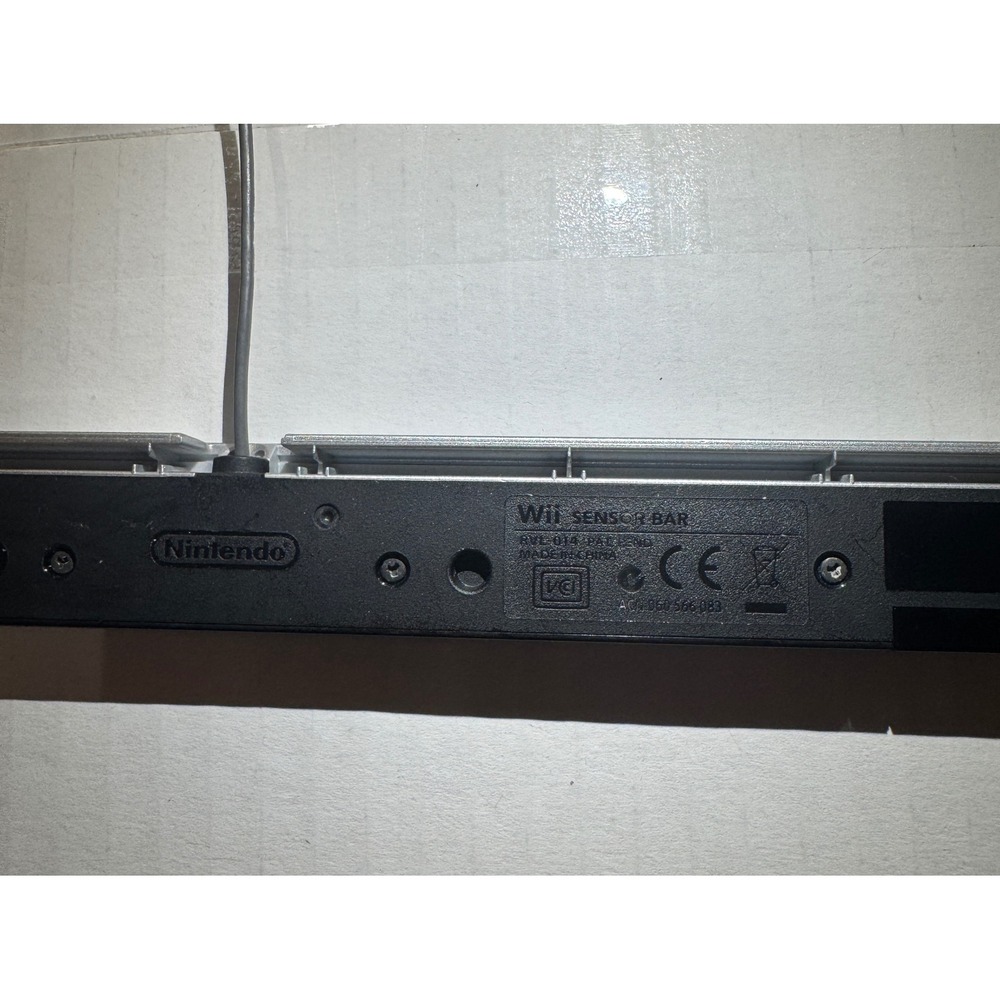 Nintendo Wii Sensor Bar RVL-014 Silver Black OEM Wired Infrared Receiver